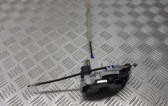 Fiat Fiorino Front door lock 01368890080