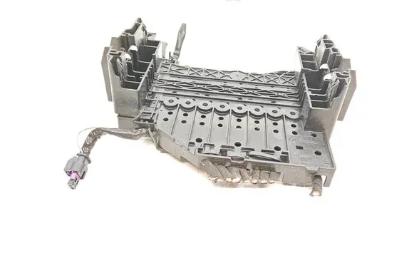 Volvo V40 Fuse module 30659192 E05769300 E0576920060