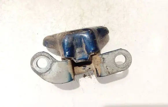 Toyota Yaris Rear door lower hinge