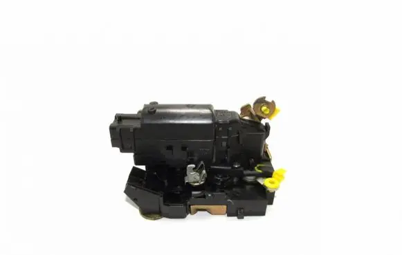 Opel Movano A Front door lock