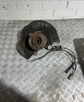 BMW 5 E60 E61 Front wheel hub 6760953l