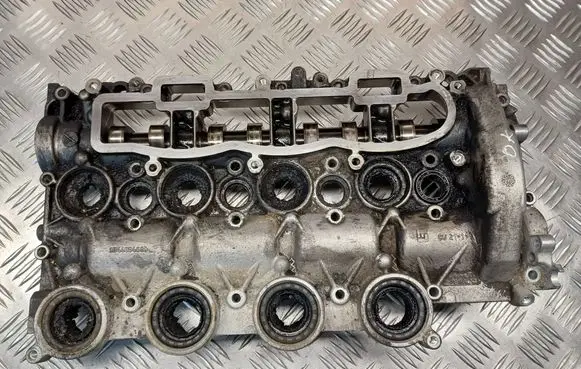 Peugeot 308 Rocker cam cover 9644994680