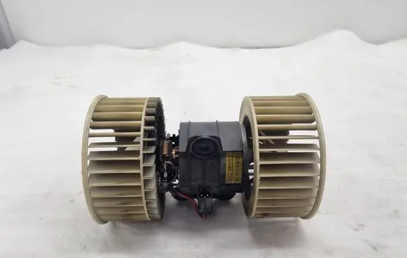 BMW 5 E39 Heater fan/blower 64118385558 0765017212 8385558