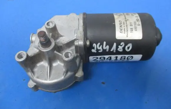 Fiat Stilo Front wiper linkage and motor