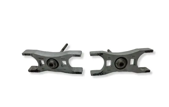 Skoda Octavia Mk3 (5E) Fuel Injector clamp holder 04L216