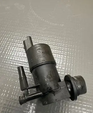 Peugeot 508 II Windscreen/windshield washer pump 9641553880 9641553980