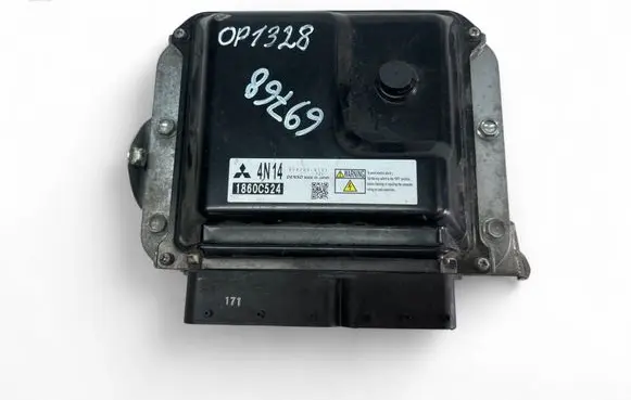 Mitsubishi Outlander Engine control unit/module 1860C524