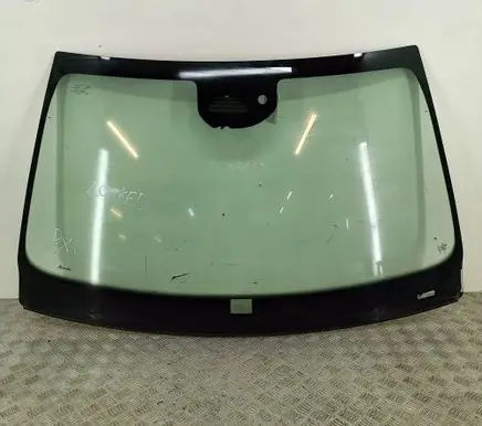 Mercedes-Benz C W206 Front windscreen/windshield window A2066704501