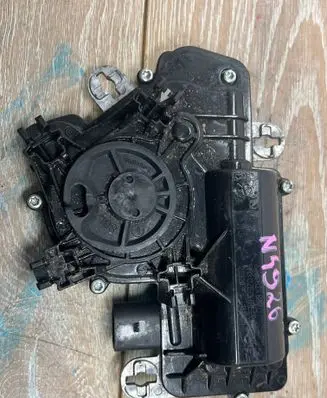 Audi Q3 F3 Tailgate/trunk/boot lift motor 5ta827887c