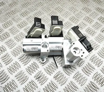 Audi Q6 e-tron Air conditioning (A/C) expansion valve 85E816101J 85E816702F