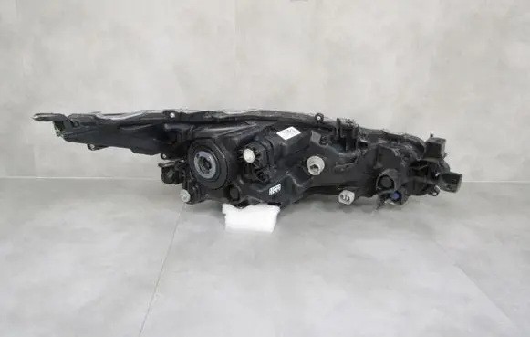Toyota Corolla E210 E21 Headlight/headlamp 81150-02T31-00