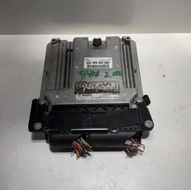 Audi A4 S4 B8 8K Engine control unit/module 03L906022MR