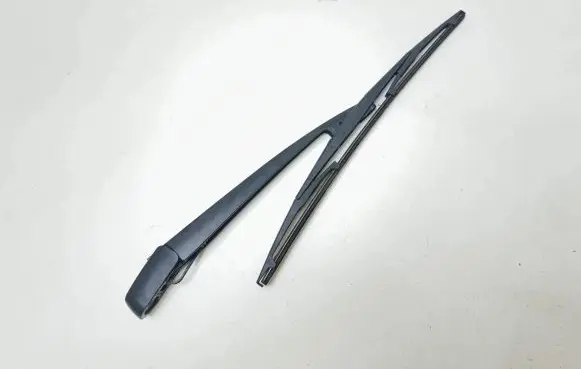 Honda CR-V Rear wiper blade arm 05934