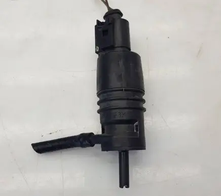 Volkswagen Crafter Windscreen/windshield washer pump 2218690121