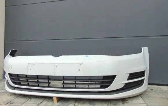 Volkswagen Golf VII Front bumper BOG.KPL.ZDERZAK
