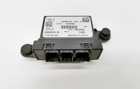 Tesla Model S Parking PDC control unit/module 1048476-00-D