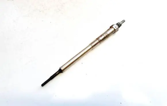 Honda CR-V Glow plug pre-heat relay 8a08