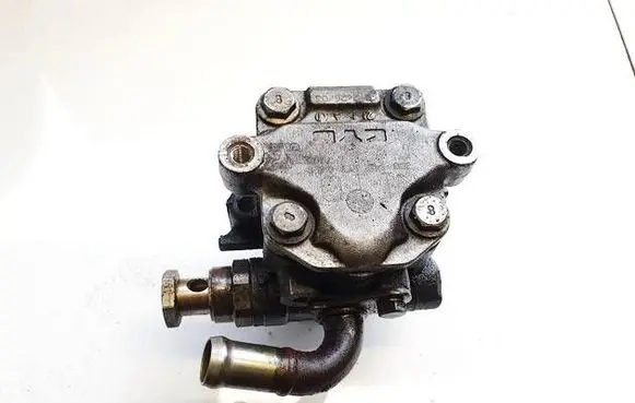 Skoda Superb B6 (3T) Power steering pump 3d01451770