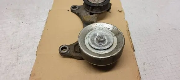 Toyota Corolla E120 E130 Generator/alternator belt tensioner 146250