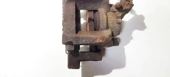 Peugeot 508 Front brake caliper 872