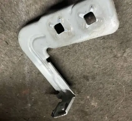 BMW 1 F20 F21 Fender mounting bracket