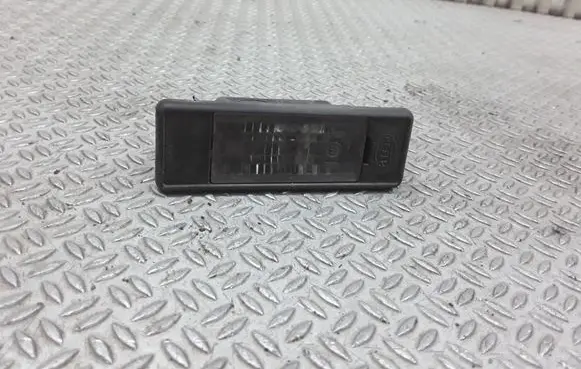 Nissan Primera Number plate light