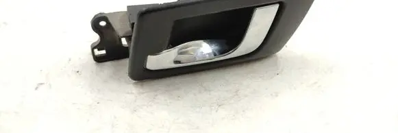 Cadillac CTS Rear door interior handle 25707889 2570786