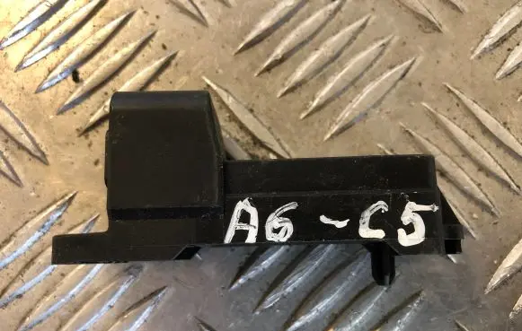 Audi A6 S6 C5 4B Airbag deployment crash/impact sensor 4B0959643B 0230605KRRM7 050500