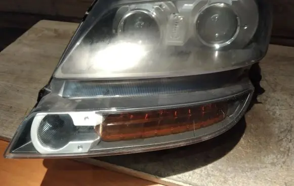 Fiat Ulysse Headlight/headlamp 1494324080 89006359