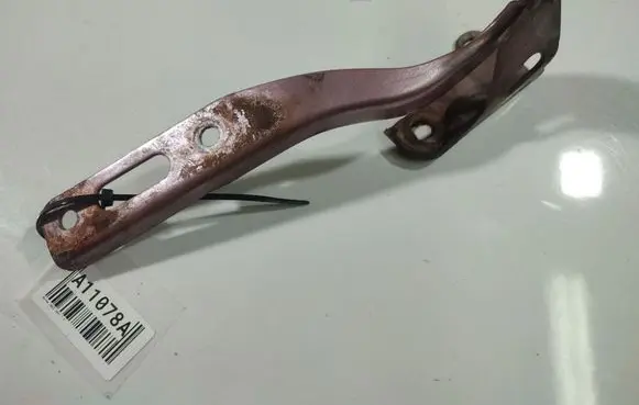 Honda Jazz Engine bonnet/hood hinges 