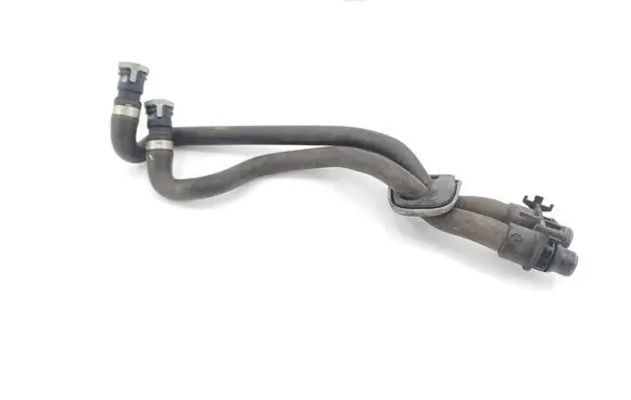Engine coolant pipe/hose