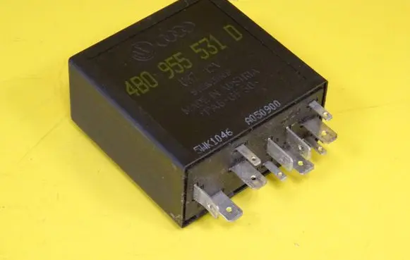 Audi A6 S6 C5 4B Other relay 4B0955531D