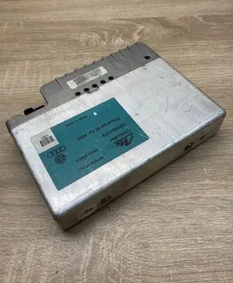 Volkswagen PASSAT B3 ABS control unit/module 535907379 10093501344