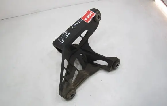 Volkswagen Golf V Gear shift cable bracket 1K0711789G