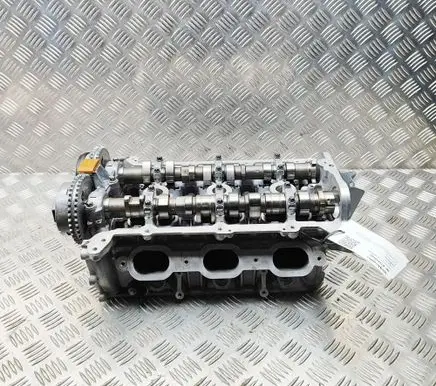 Porsche Macan (95B) Engine head 946104105AR