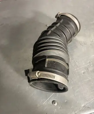 Ford Kuga II Air intake hose/pipe F1F19R504AB