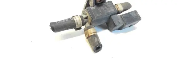 Audi A4 S4 B7 8E 8H Turbo solenoid valve 06F906283D