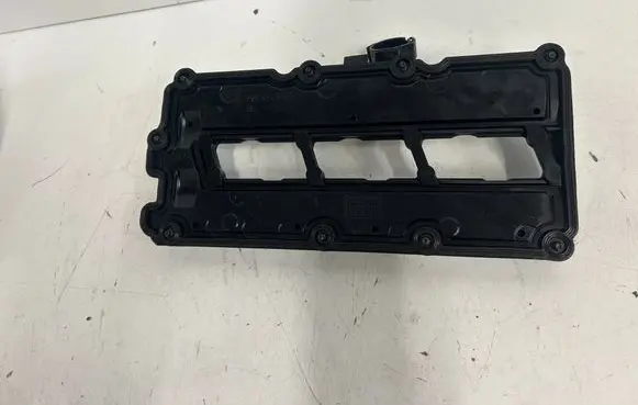 Audi A6 S6 C6 4F Rocker cam cover 059103470R