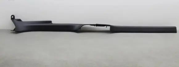 Volkswagen Jetta VI Front sill trim cover 5C6853372