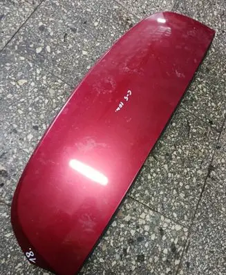 Tailgate/trunk spoiler