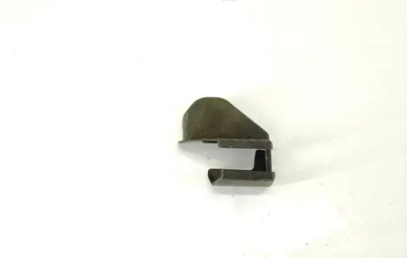 Toyota Avensis T250 Front passenger seat rail trim 7213705040