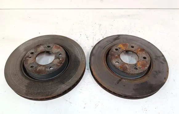 Hyundai ix35 Front brake disc