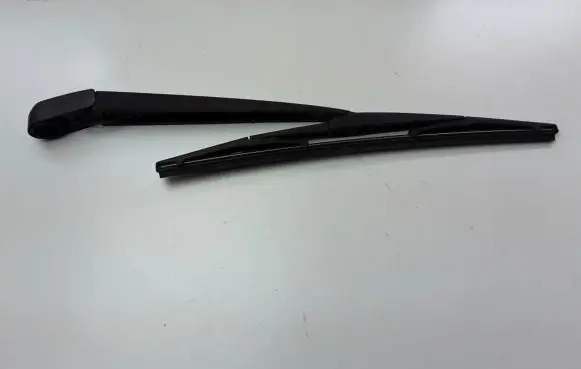 Mazda CX-5 Rear wiper blade arm