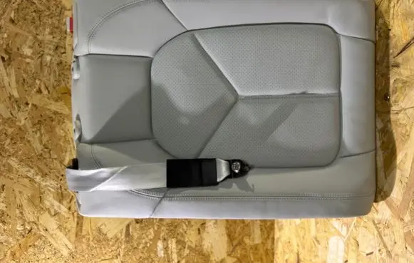 Porsche Macan (95B) Rear seat 