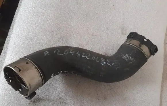 Mercedes-Benz E W212 Intercooler hose/pipe a20452866825 20452866825