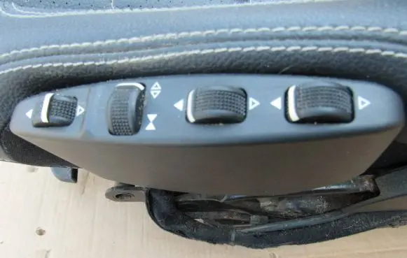 Mercedes-Benz E C207 W207 Seat control switch A0005254100
