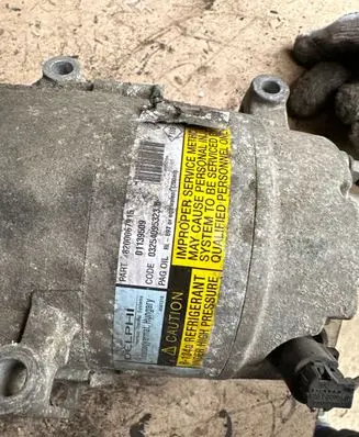Renault Megane II Air conditioning (A/C) compressor (pump) 6561318