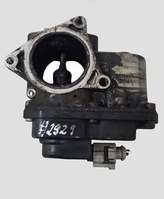 Volkswagen PASSAT B6 EGR valve 03L131501G 14791817