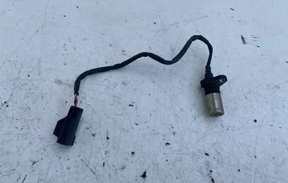 Volvo V70 Crankshaft position sensor 1275599