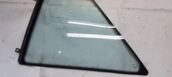 Mazda 626 Rear side window